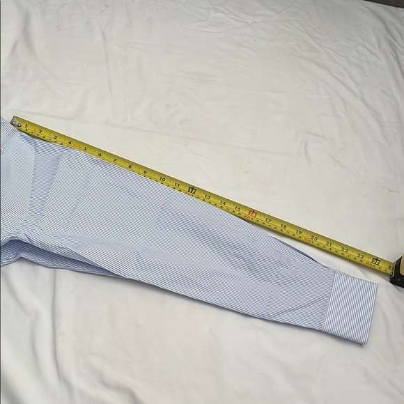 Roundtree & Yorke Blue Dress Shirt Classic Pinstripe - Picture 9 of 11